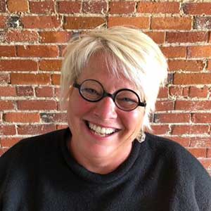 Betsy Folan headshot Betsy Folan headshot