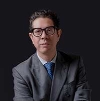 Dr. Juan Carlos Baker